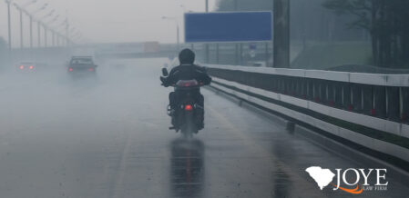 safety tips for riding a motorcycle in bad weather