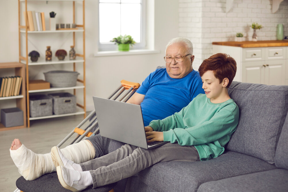 injured man with grandchild