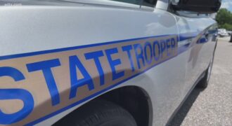 Two killed, one hospitalized after Sunday morning crash in Kershaw County